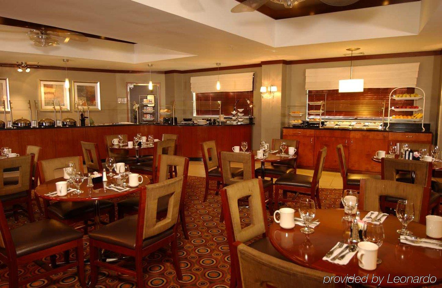 Doubletree By Hilton Atlanta North Druid Hills/Emory Area Hotel Restoran gambar
